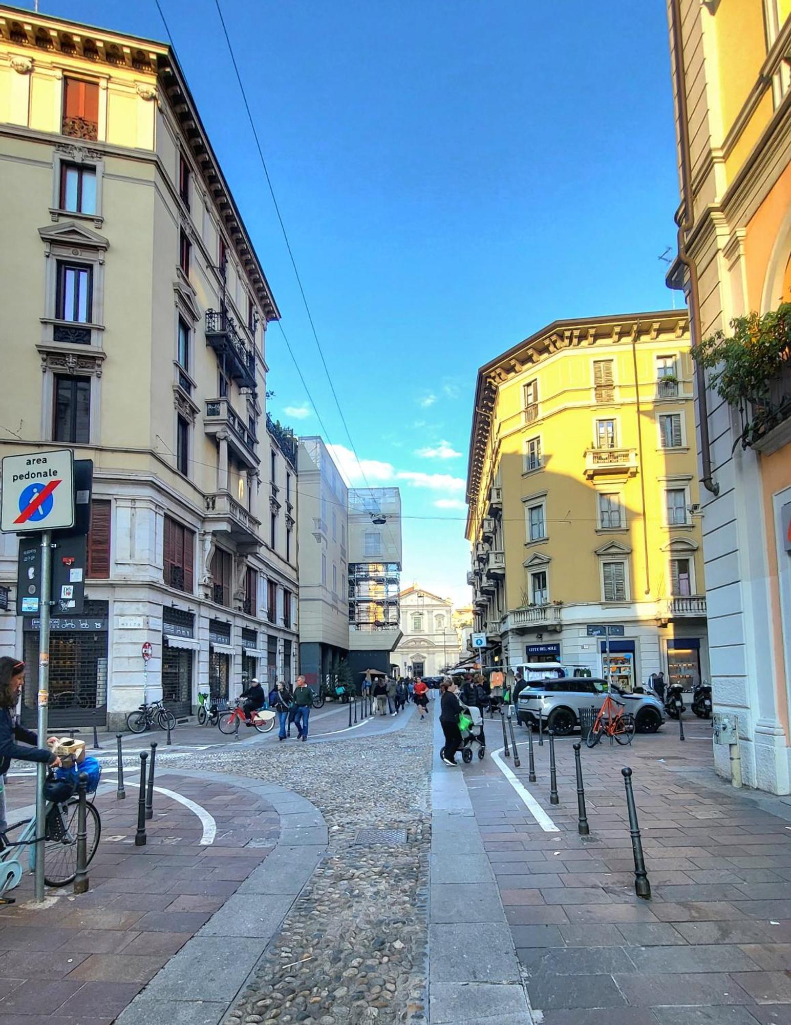 Lux Retreat 3Room Near Fashion District Wifi&Netflx Milan Bagian luar foto