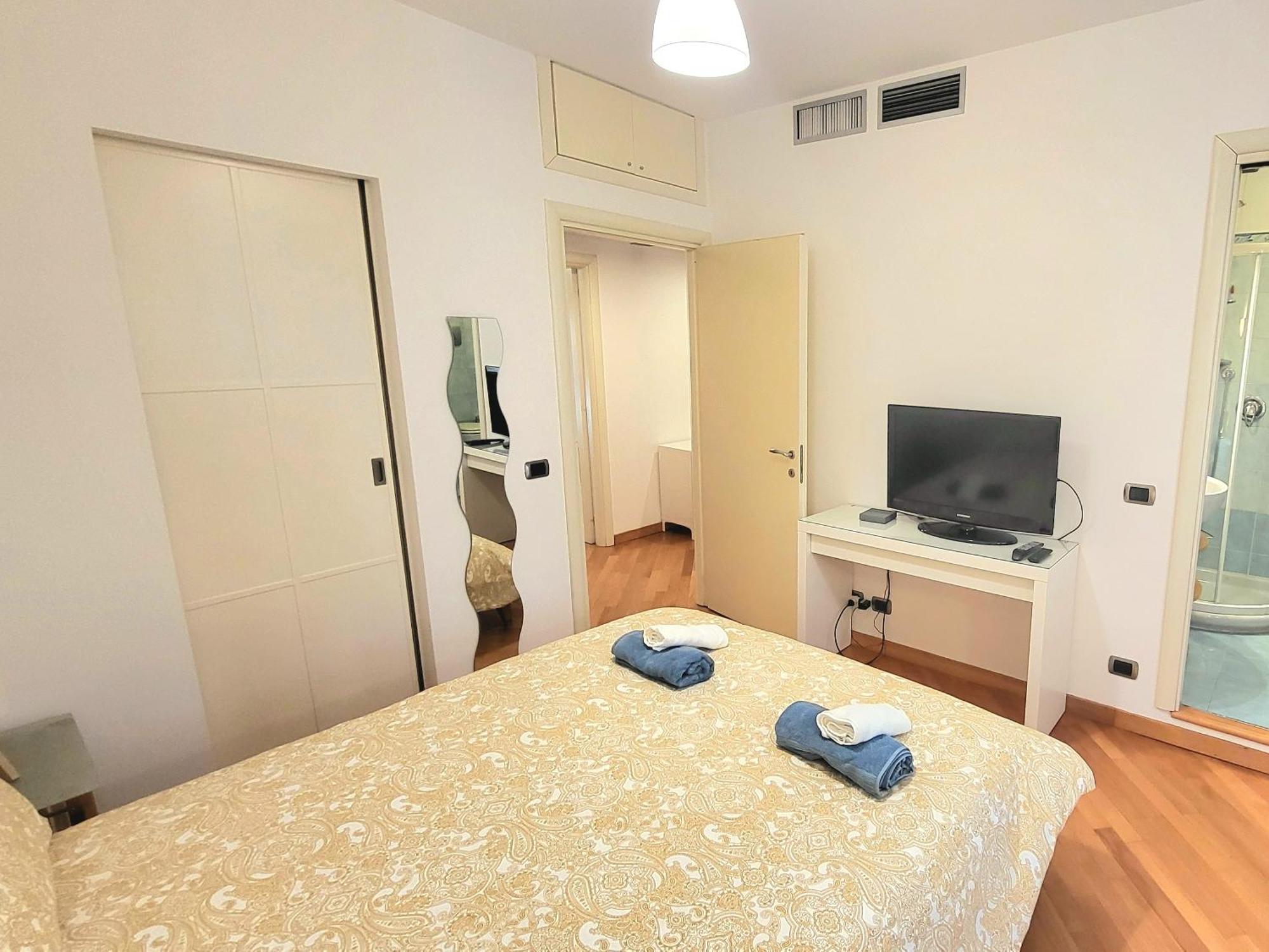 Lux Retreat 3Room Near Fashion District Wifi&Netflx Milan Bagian luar foto